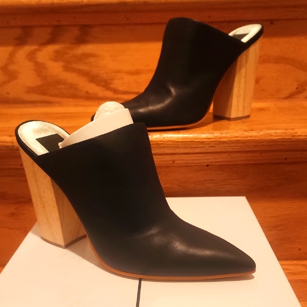 NIB Dolce Vida "Enyo" Black Leather Pointed Toe Mules Wood Heels 9.5M - Picture 1 of 13